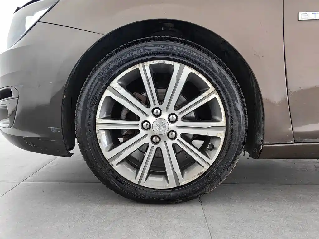 Peugeot 408 — миниатюра 17