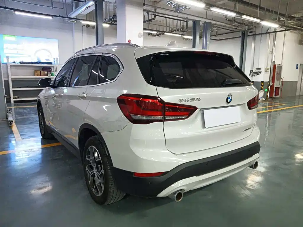 BMW X1 — миниатюра 4