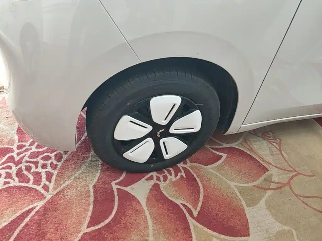 Wuling MINIEV — миниатюра 23