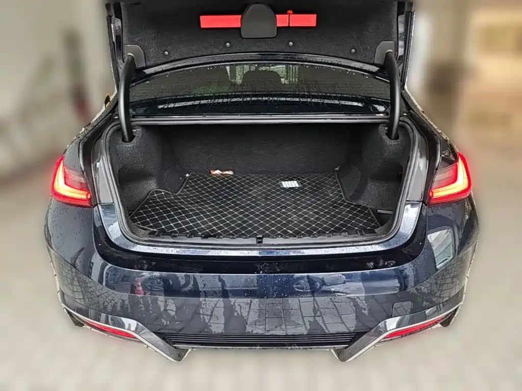 BMW i3 — миниатюра 24