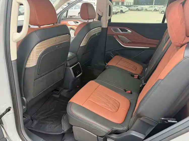 Hongqi Hongqi HS7 — миниатюра 7