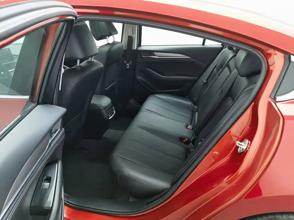 Mazda Atenza — миниатюра 15