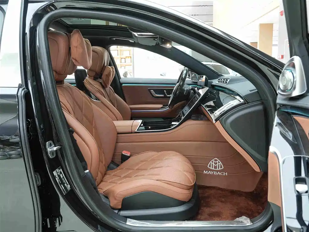Mercedes-Benz S-Class — миниатюра 12