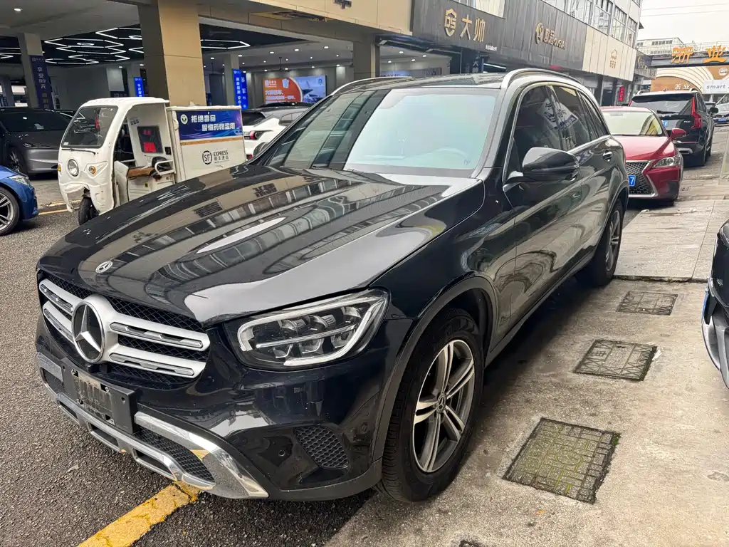 Mercedes-Benz GLC 2021