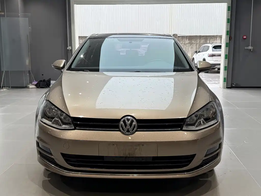 Volkswagen Golf — миниатюра 2