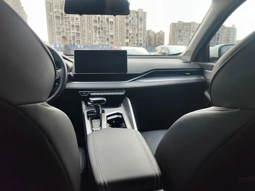 Geely Xingrui — миниатюра 8