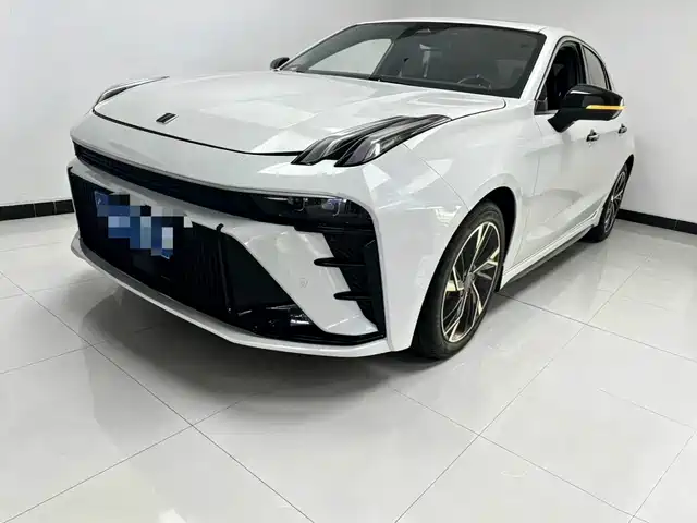 2023 Lynk & Co 03
