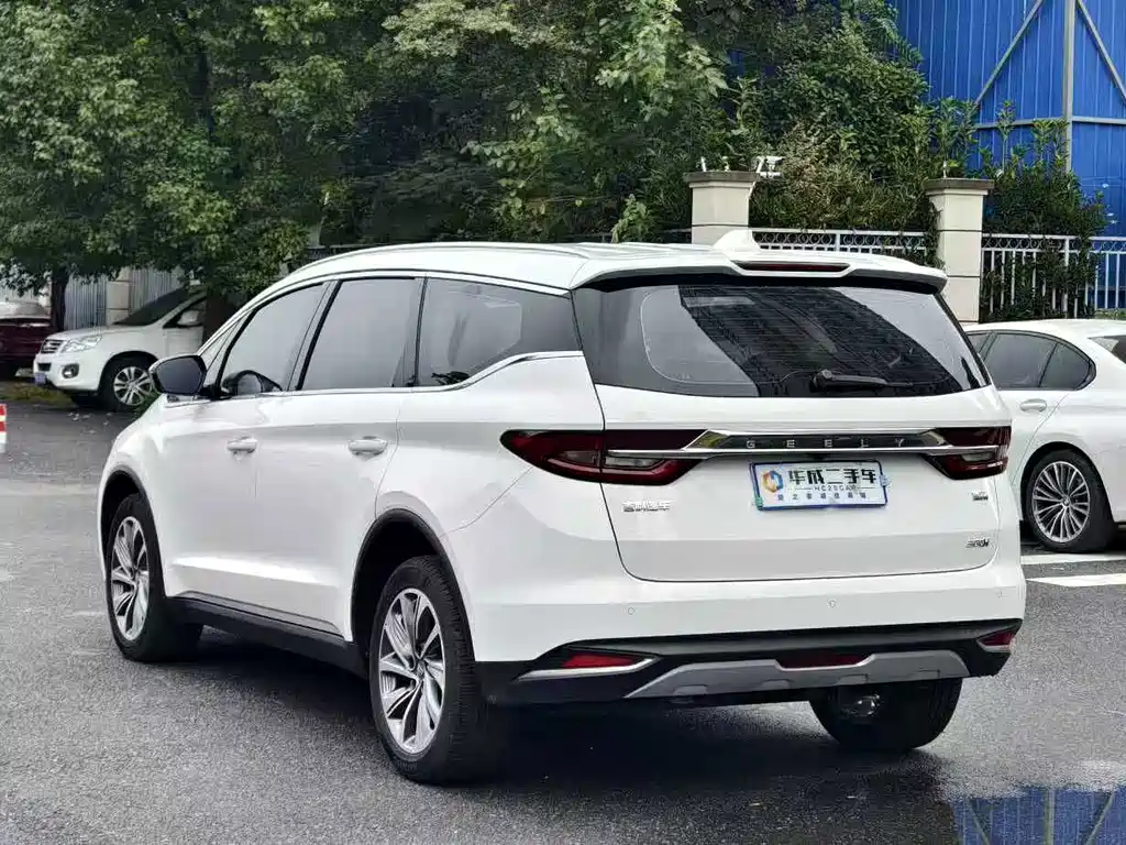 Geely Jia Ji — миниатюра 6