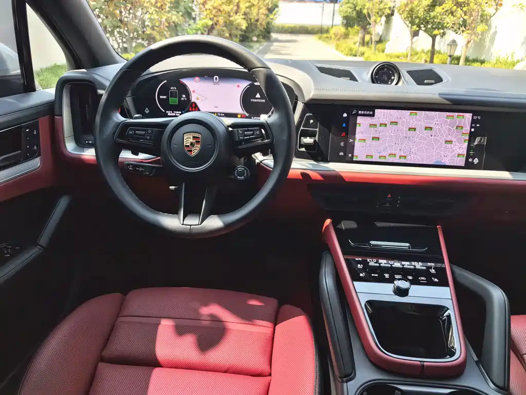 Porsche Cayenne Hybrid — миниатюра 9