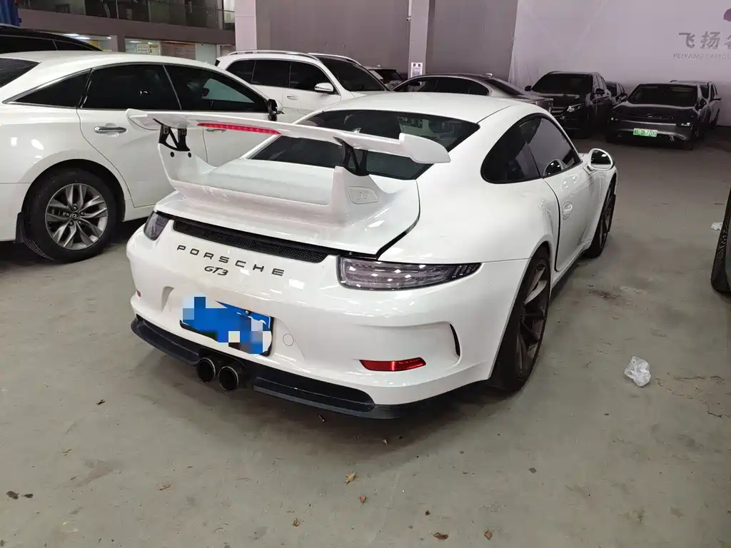 Porsche 911 2013 GT3 3.8L