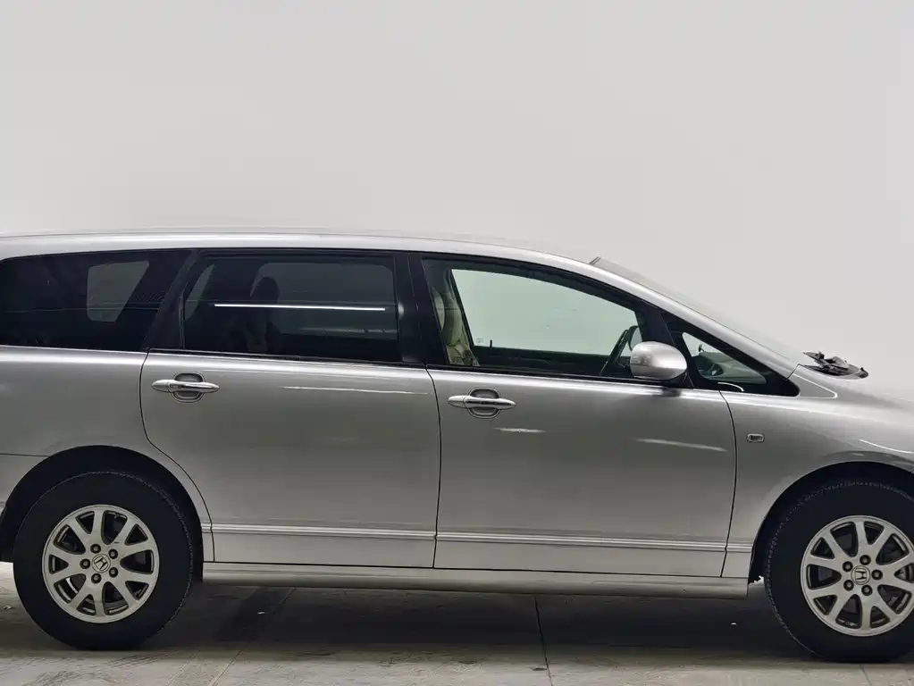 Honda Odyssey — миниатюра 8