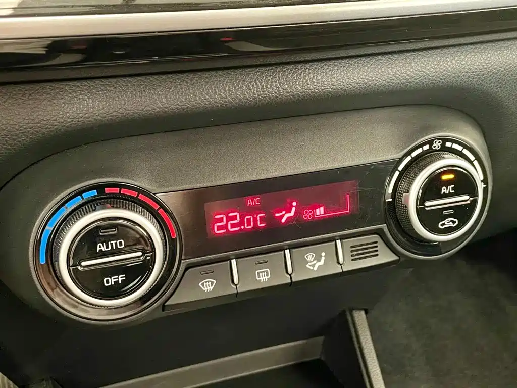 Kia KX1 — миниатюра 10
