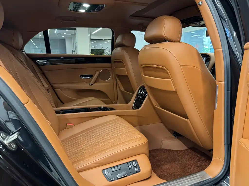 Bentley Flying Spur 2017 4.0T V8 S Standard