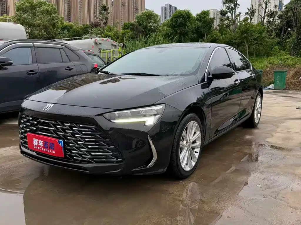 Buick Regal 2024