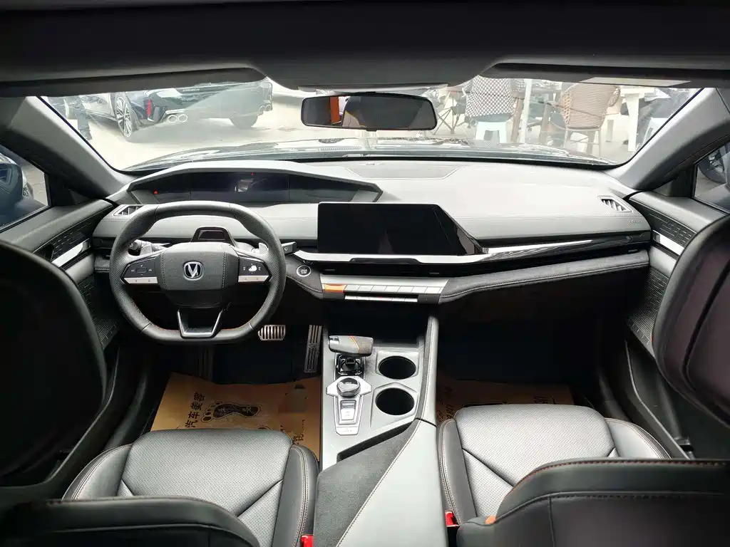 Changan UNI-V 2022 1.5T Sport