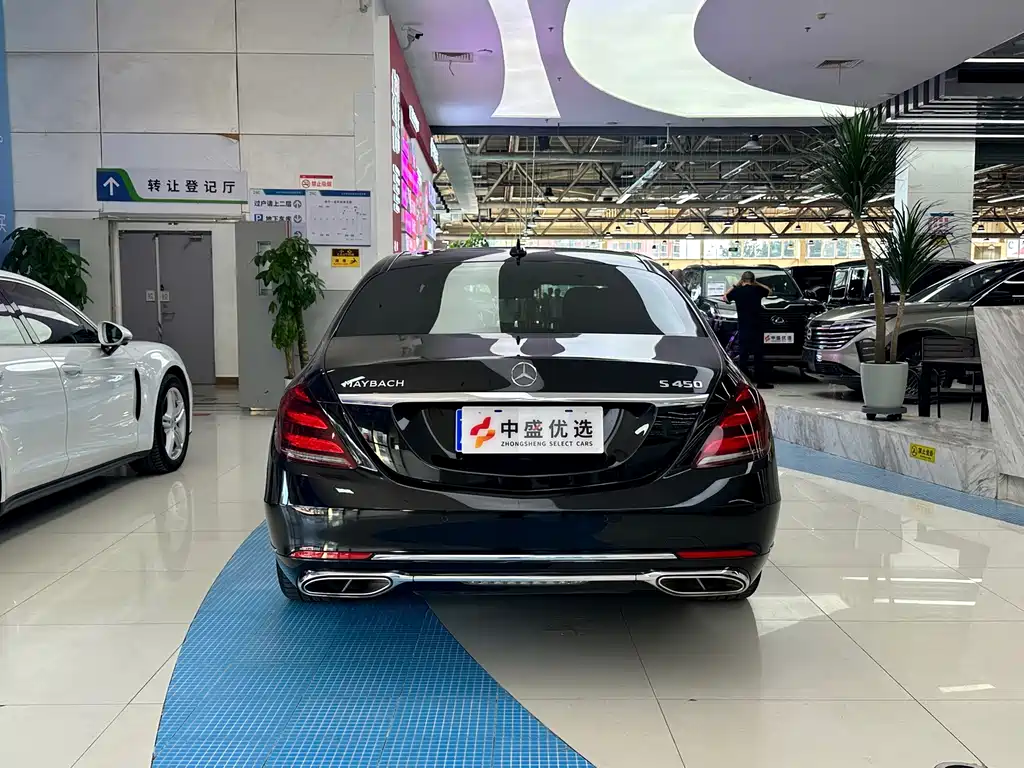 Mercedes-Benz S-Class — миниатюра 13