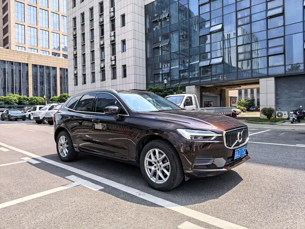 Volvo XC60 2018 T5