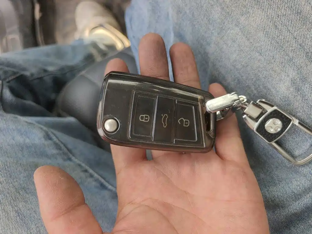 Volkswagen Sagitar — миниатюра 12