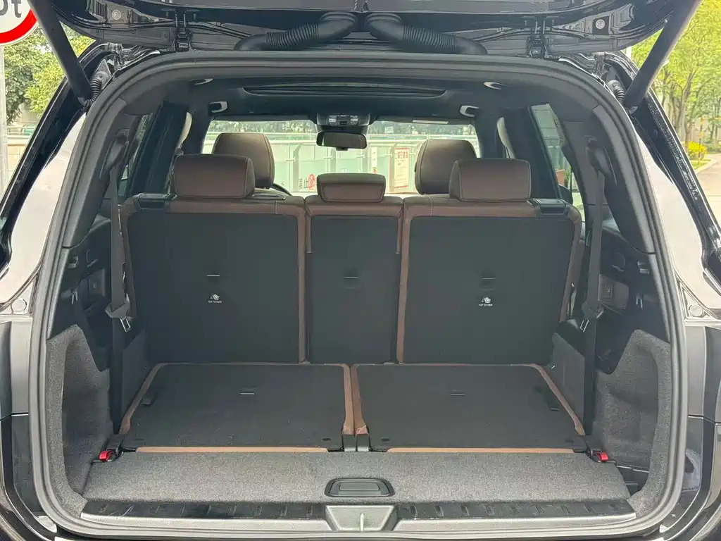 Mercedes-Benz GLB — миниатюра 15
