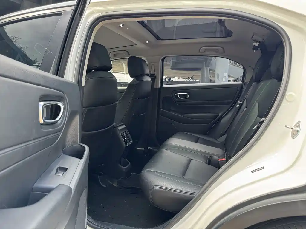 Honda Vezel — миниатюра 10