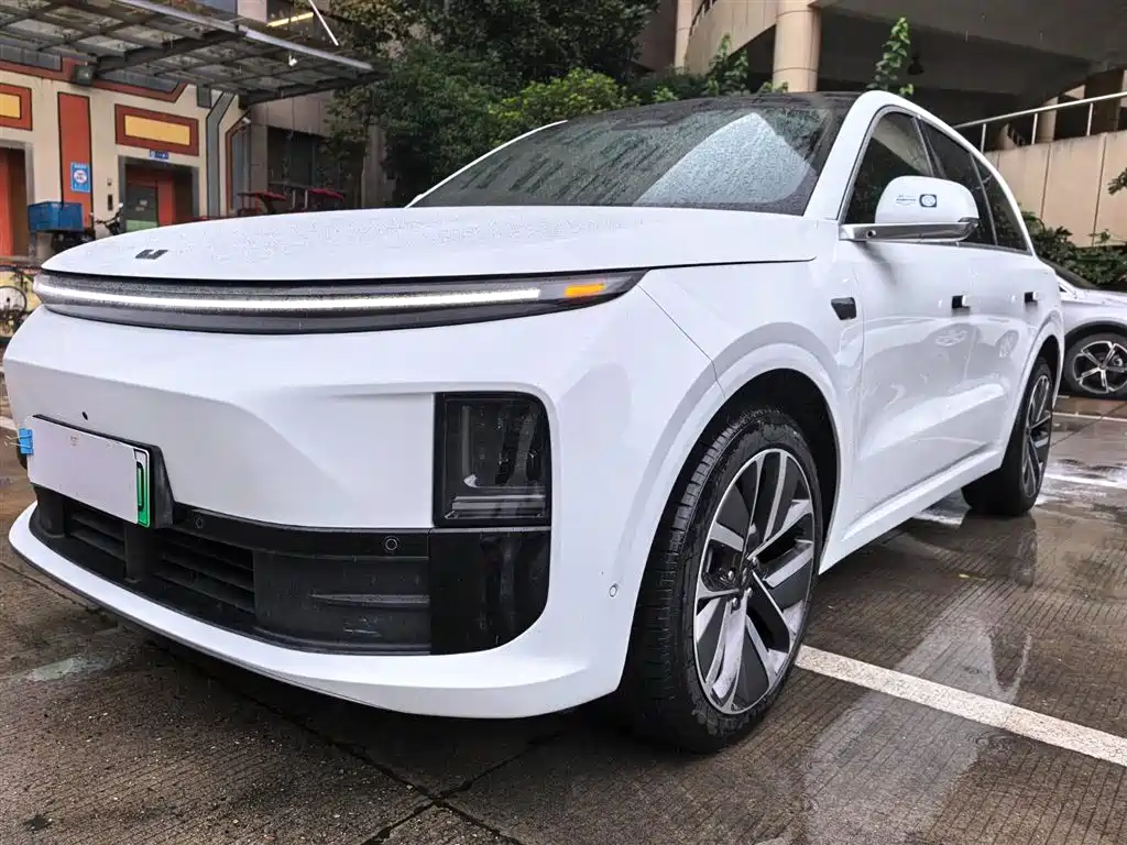 Li Auto L6 2024 Pro