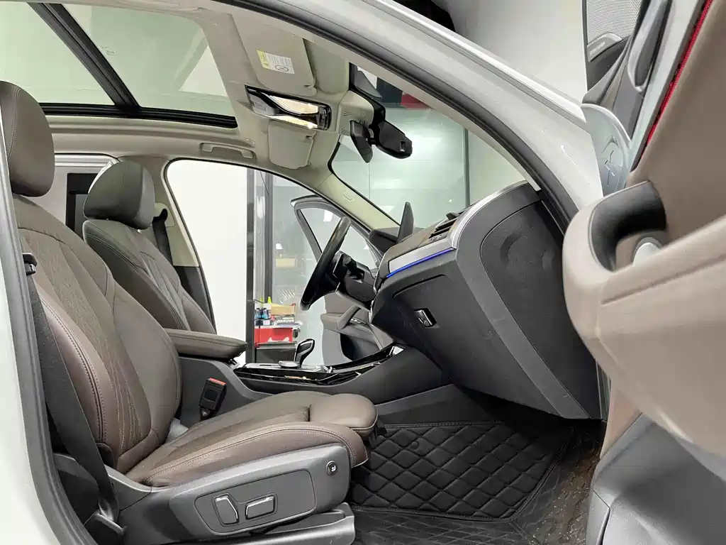 BMW X3 — миниатюра 8