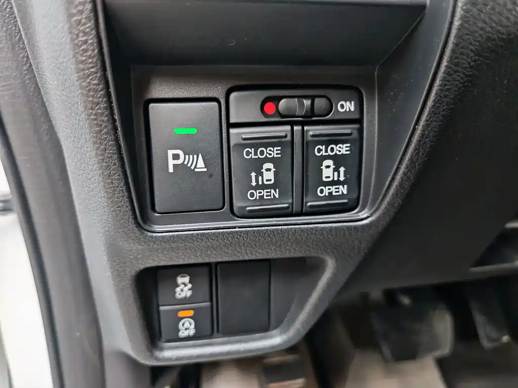 Honda Odyssey — миниатюра 6