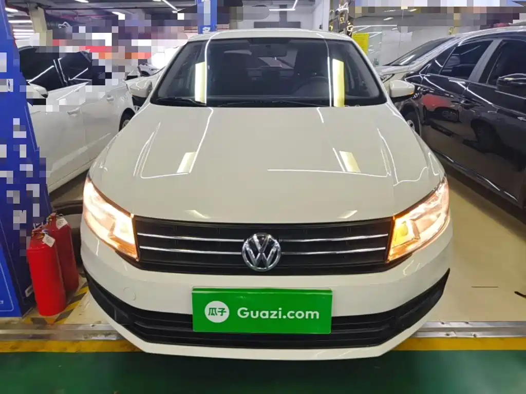 Volkswagen Santana — миниатюра 3