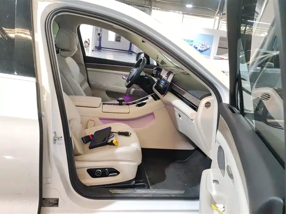 Aito M5