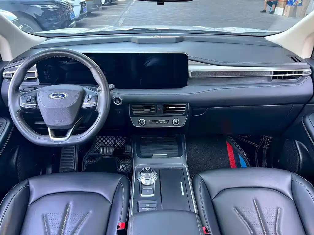 Ford Edge — миниатюра 5