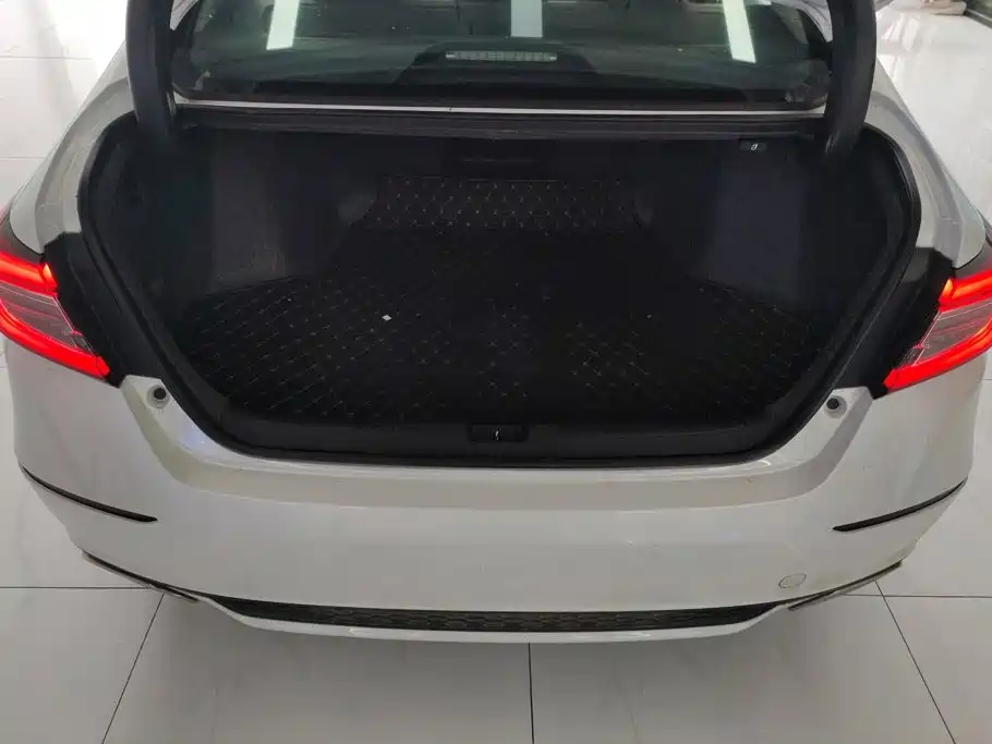 Honda Accord — миниатюра 4