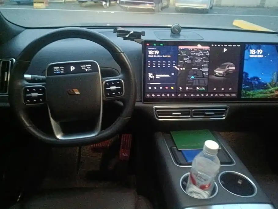 Li Auto Li L8 — миниатюра 12