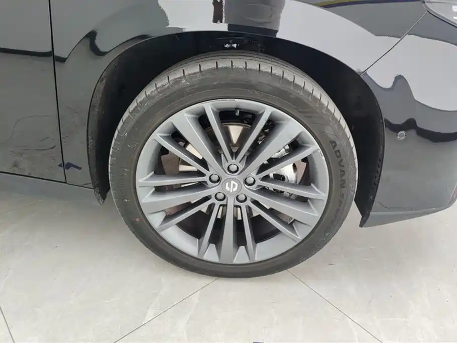 Leapmotor C16 2026 280 6 мест