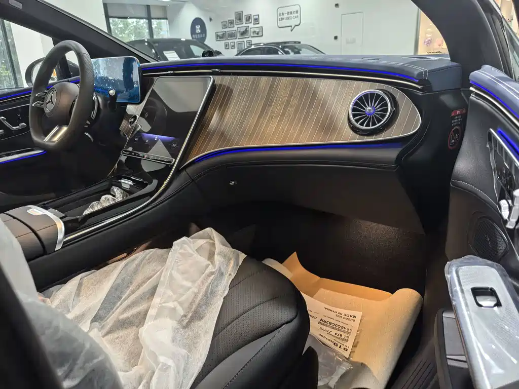 Mercedes-Benz EQE — миниатюра 14