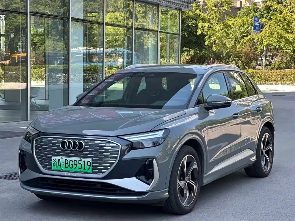奥迪Q4 e-tron 2024款 40 e-tron 创境版 2025