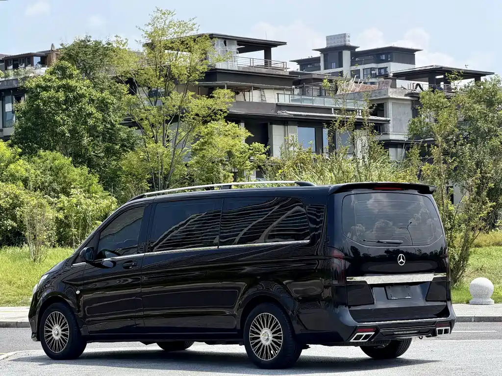 Mercedes-Benz Vito — миниатюра 4