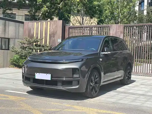 IDEAL CAR IDEAL L8 2023