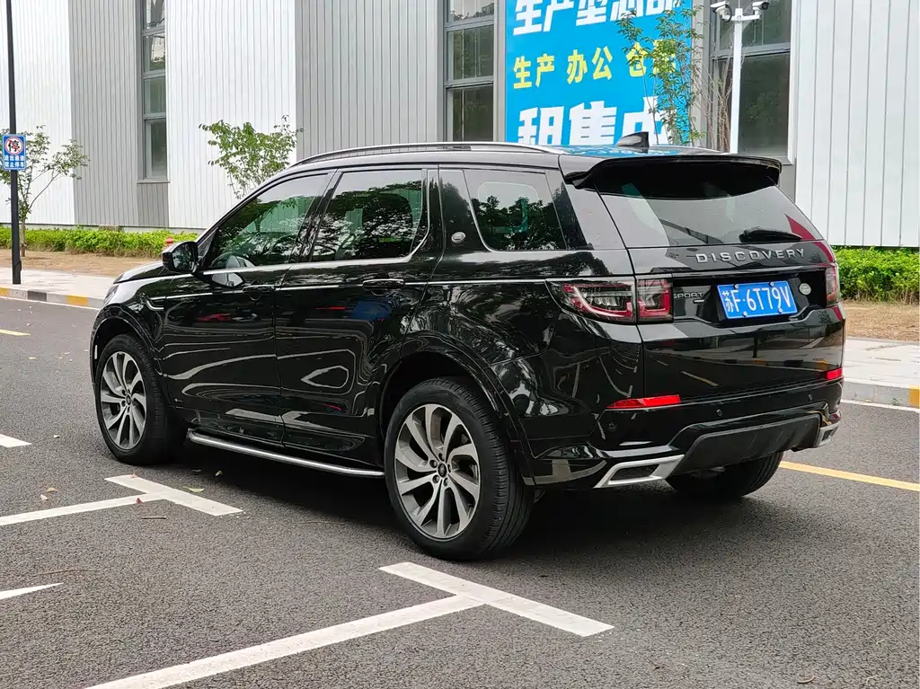 Land Rover Discovery Sport — миниатюра 6