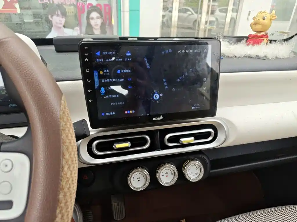 Wuling MINIEV — миниатюра 9