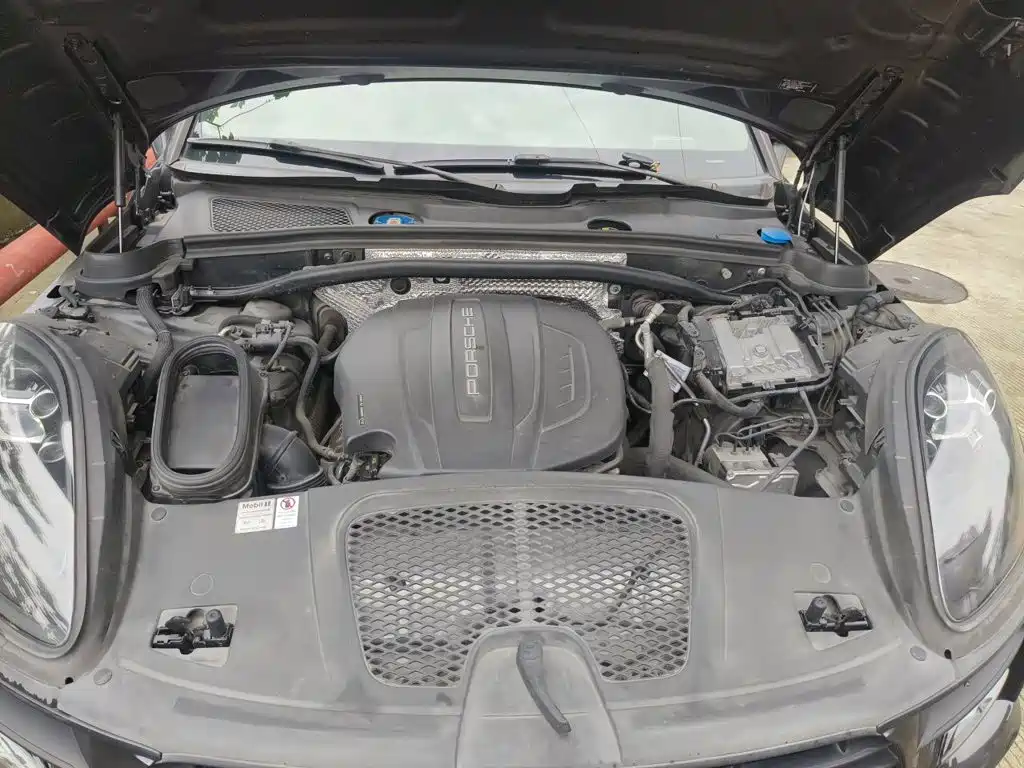 Porsche Macan — миниатюра 21