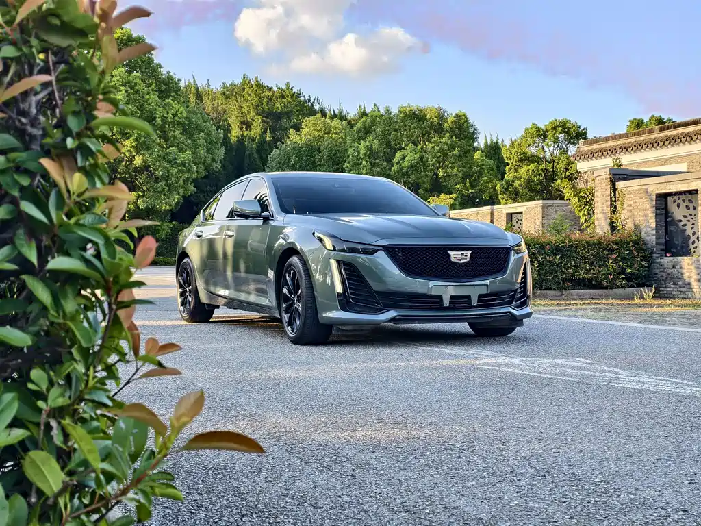 Cadillac CT5 — миниатюра 3