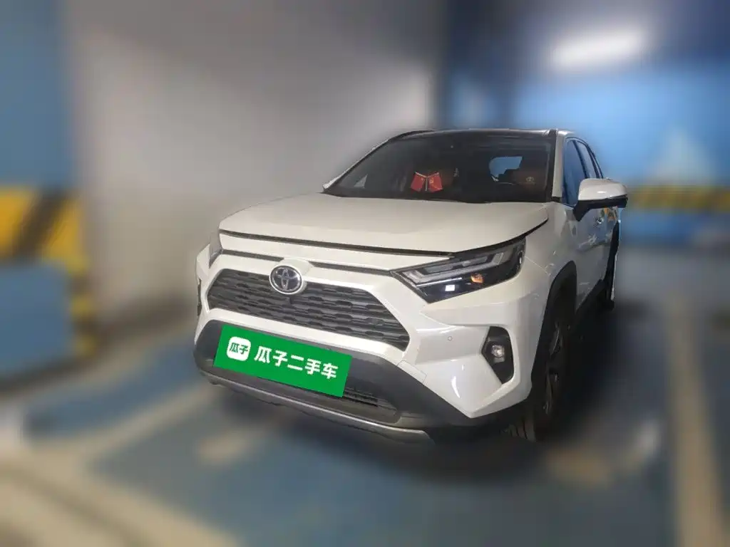 Toyota RAV4 — миниатюра 2