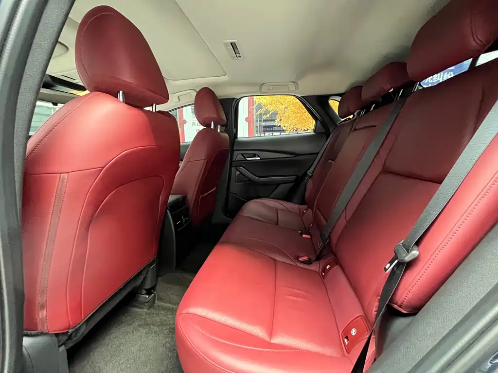Mazda CX-30 — миниатюра 10