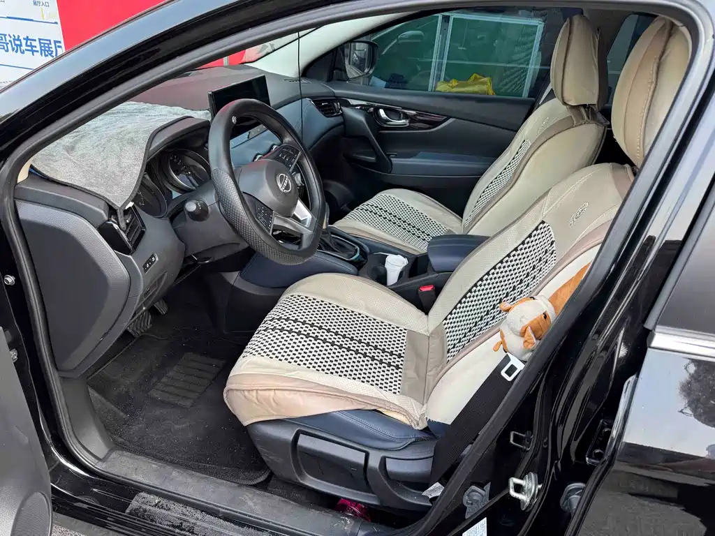 Nissan Qashqai — миниатюра 9