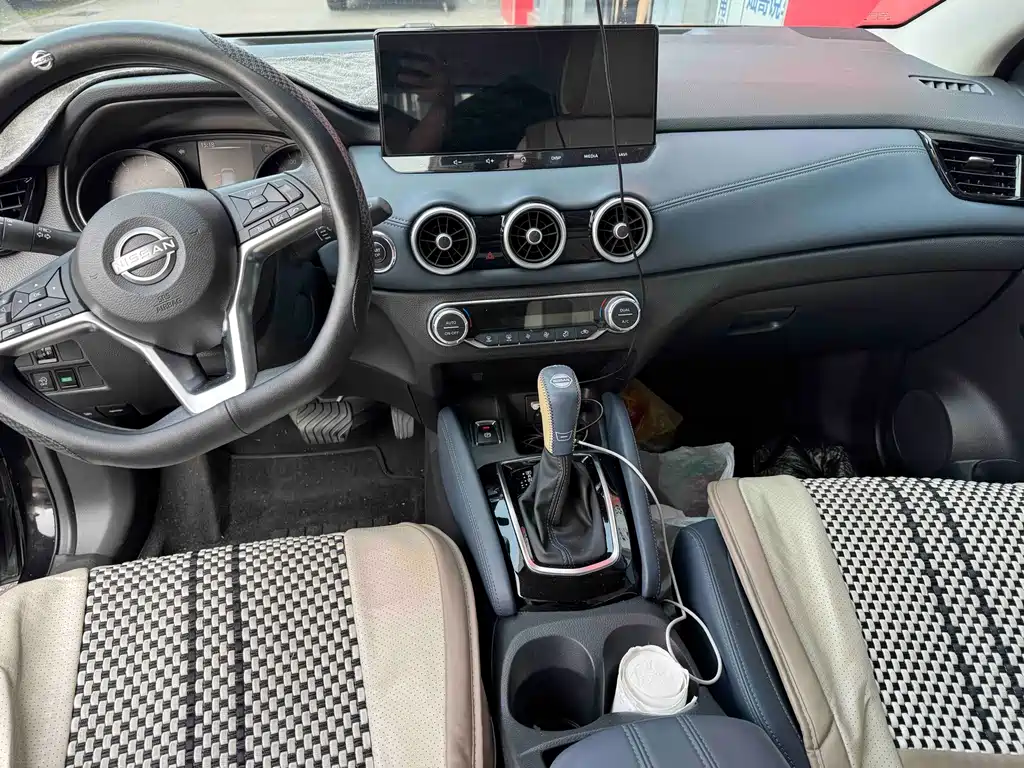 Nissan Qashqai — миниатюра 7
