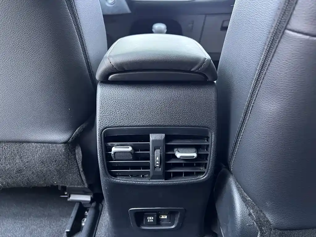 Toyota Corolla — миниатюра 15