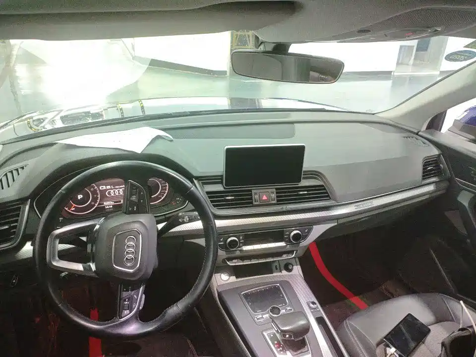 Audi Q5L — миниатюра 5