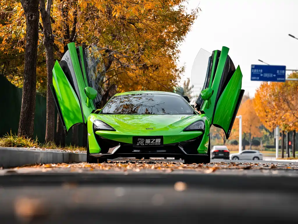 McLaren 570 — миниатюра 3