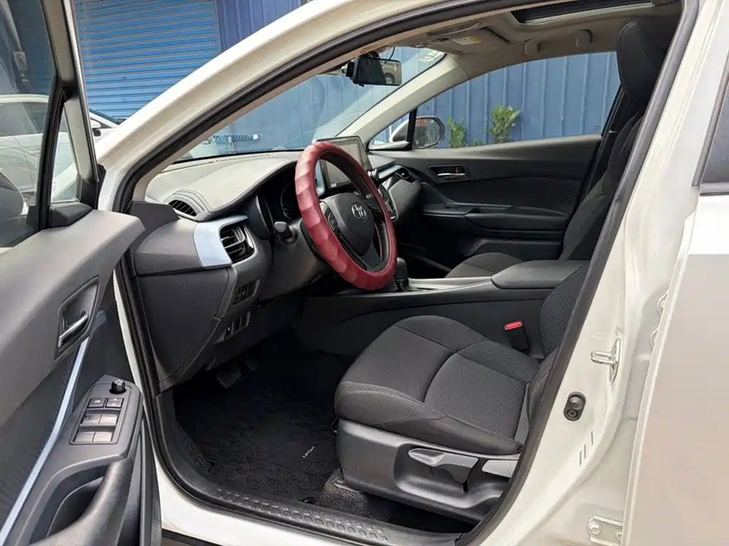 Toyota IZOA — миниатюра 4