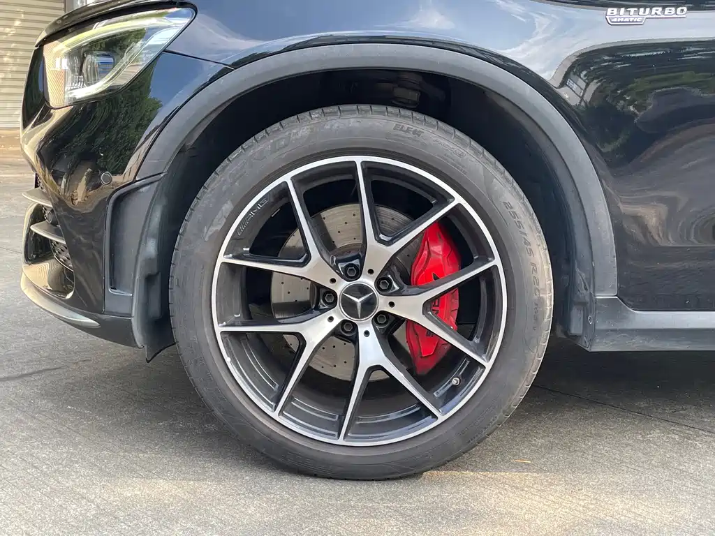 Mercedes-Benz GLC AMG — миниатюра 10